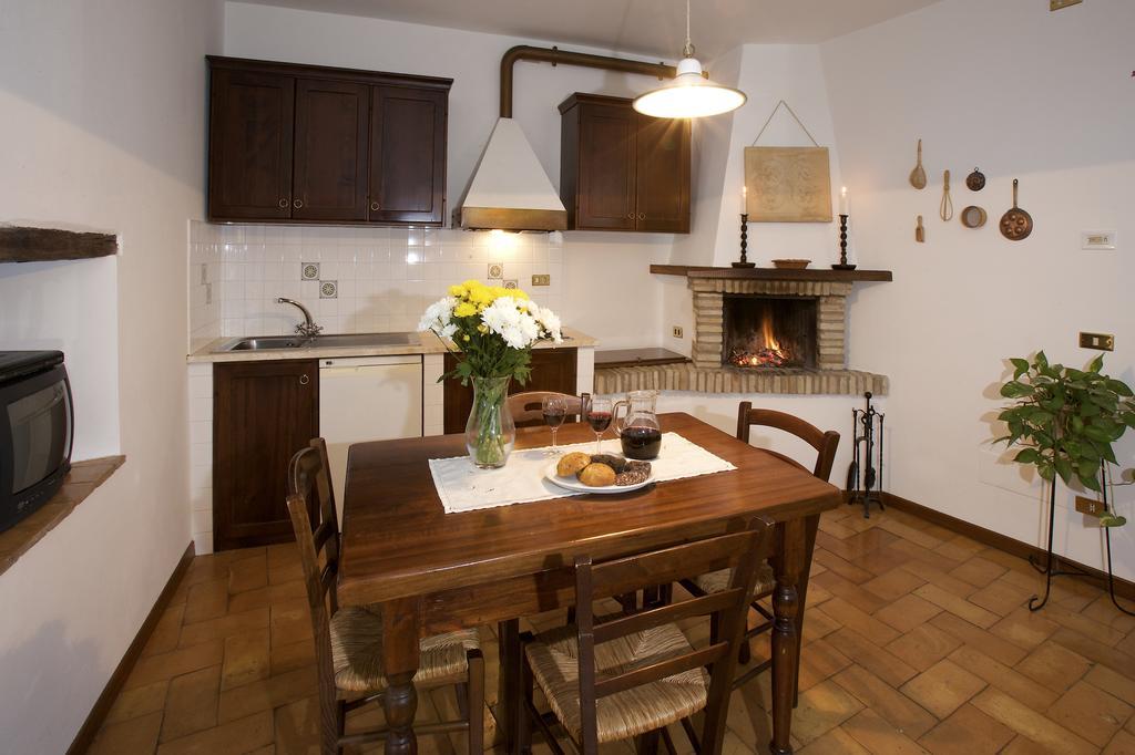 Brigolante Guest Apartments Assisi Camera foto